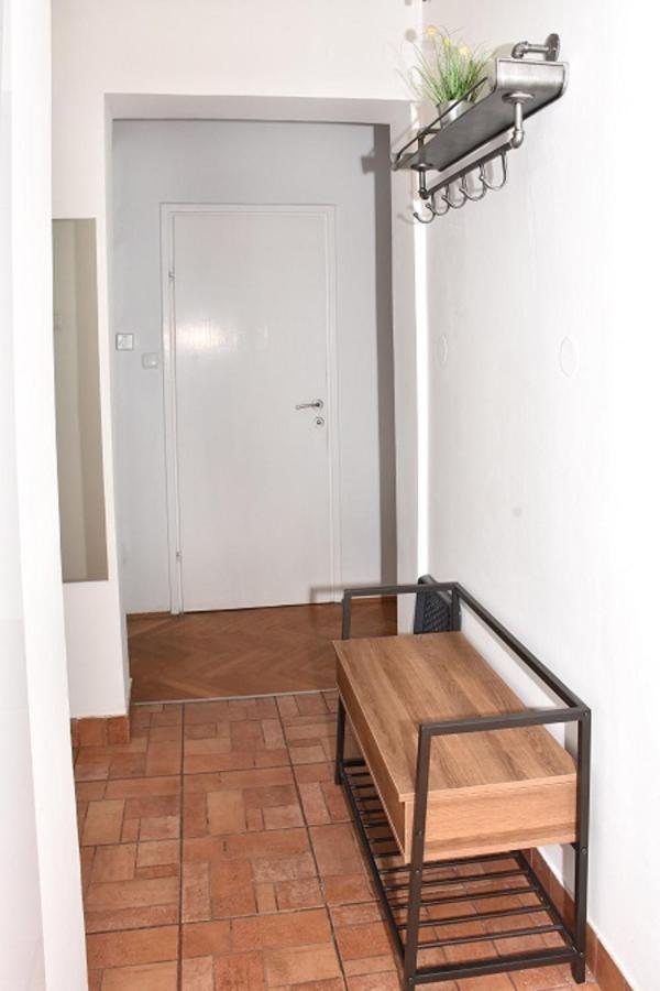 Apartment Vlaska 78