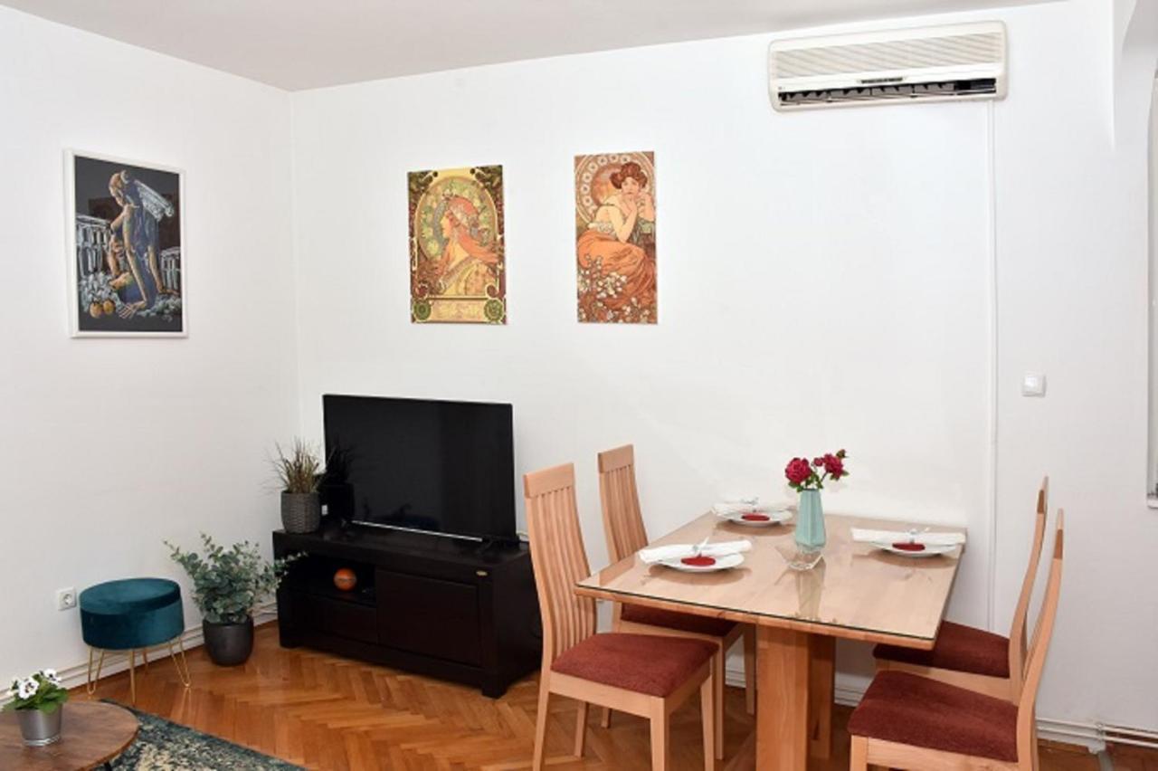 Vlaska 78 * Zagreb